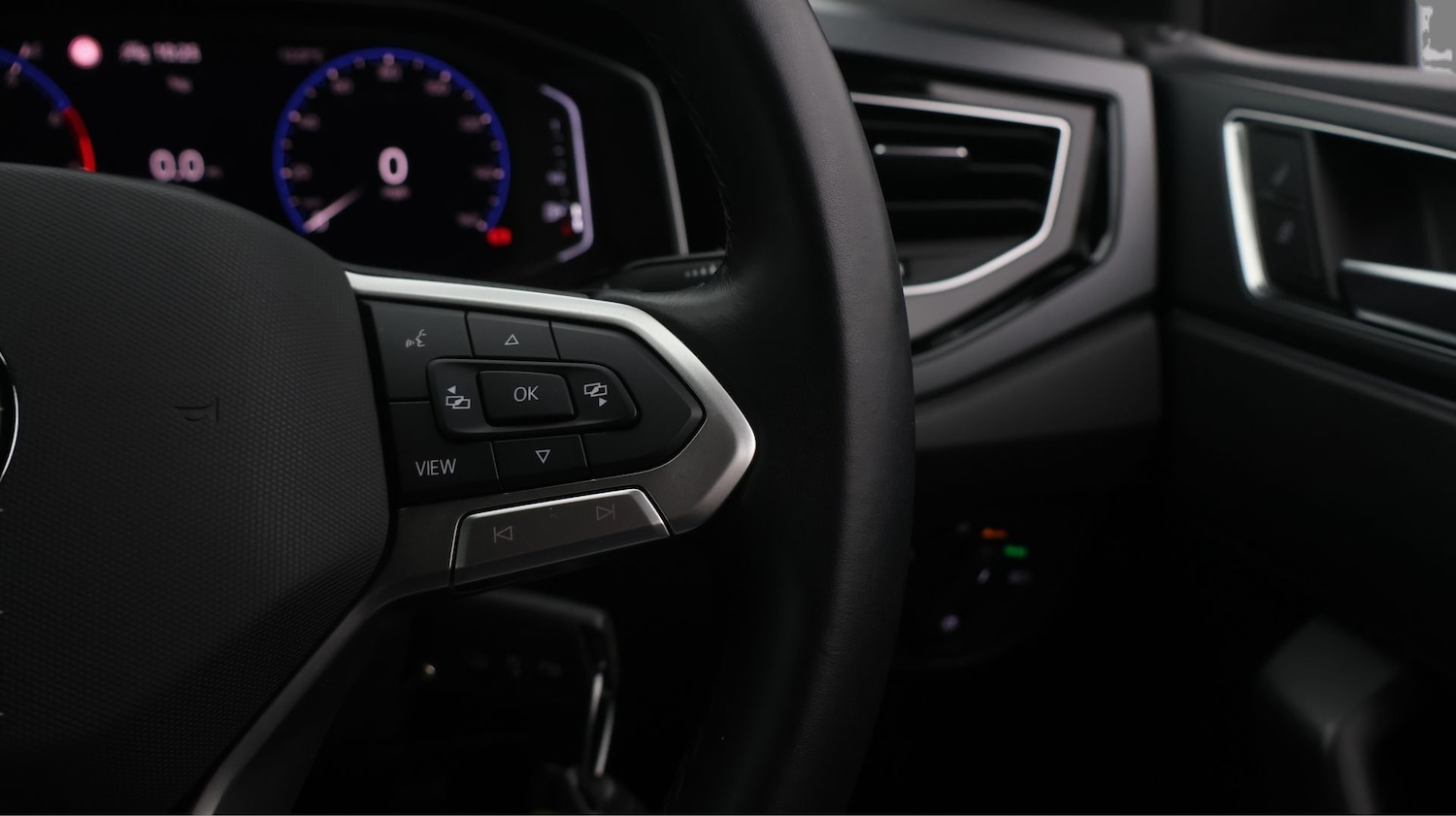 Used Volkswagen Polo 2023 for sale - 77750149: Photo 24