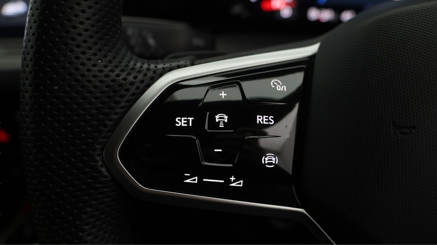 Used Volkswagen Golf 2024 for sale - 77767946: Photo 24