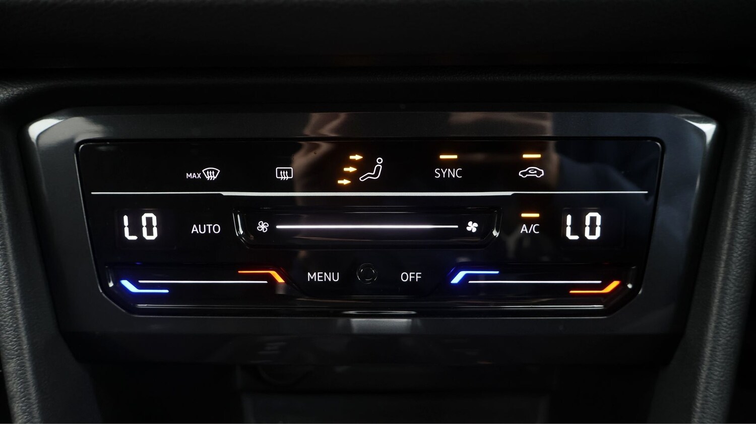 Used Volkswagen Tiguan Allspace 2023 for sale - 77813008: Photo 12