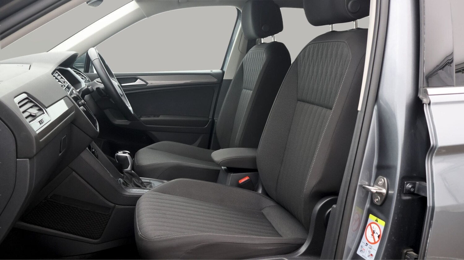 Used Volkswagen Tiguan Allspace 2023 for sale - 77813008: Photo 14