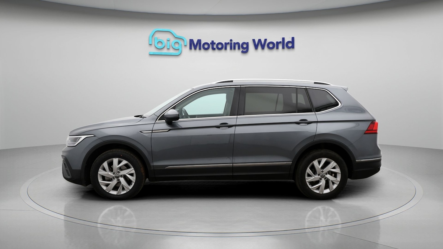 Used Volkswagen Tiguan Allspace 2023 for sale - 77813008: Photo 4
