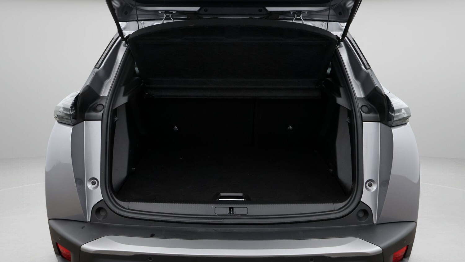 Used Peugeot 2008 2024 for sale - 77460497: Photo 17