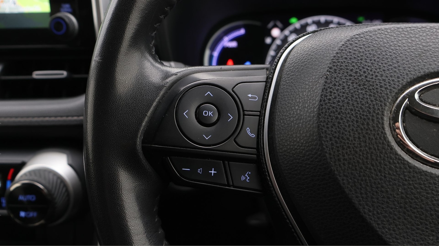 Used Toyota RAV4 2021 for sale - 77715202: Photo 23