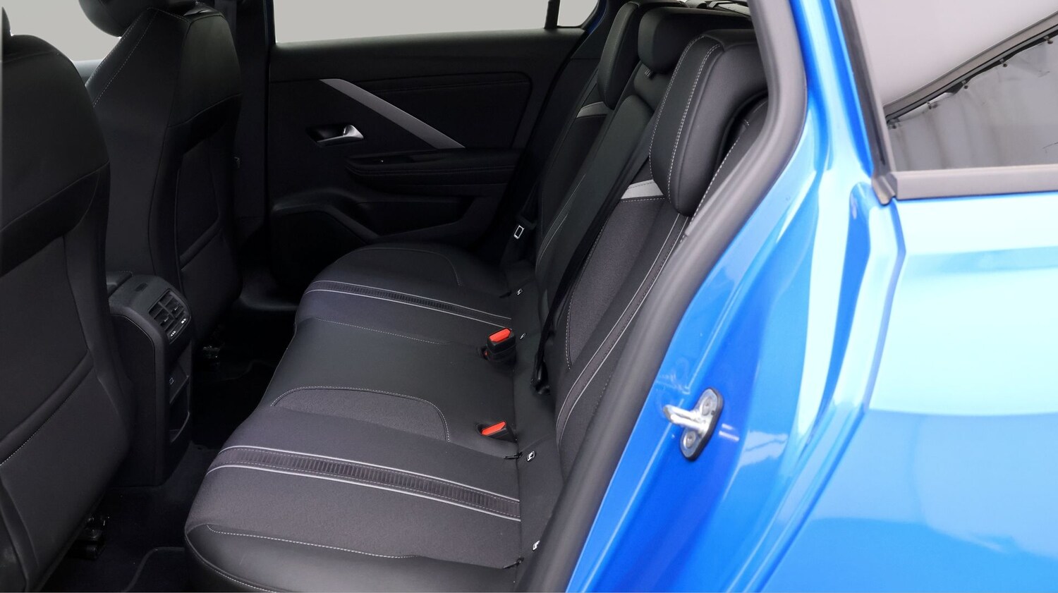 Used Vauxhall Astra 2023 for sale - 77459809: Photo 16