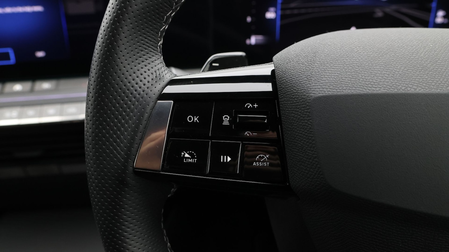 Used Vauxhall Astra 2023 for sale - 77459809: Photo 25