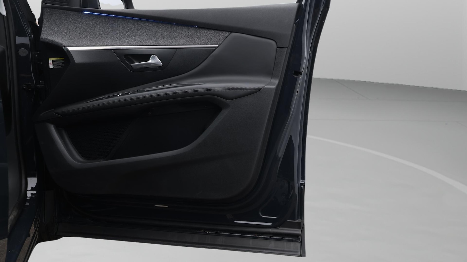 Used Peugeot 3008 2017 for sale - 76550717: Photo 16