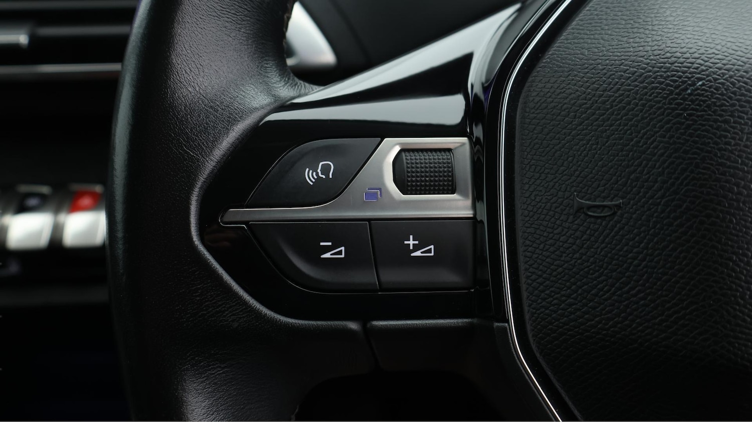 Used Peugeot 3008 2017 for sale - 76550717: Photo 25