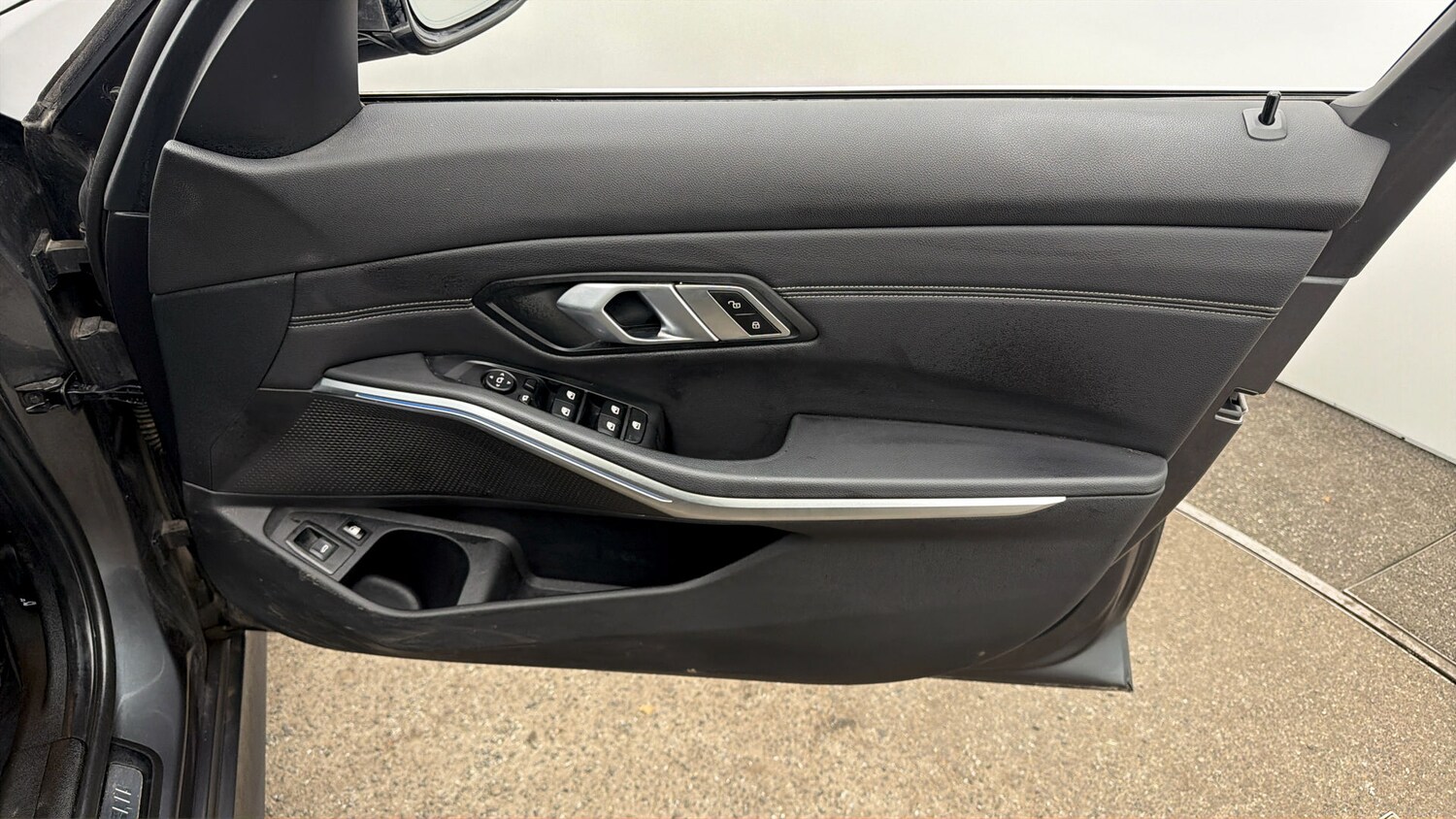 Used BMW 3 Series 2022 for sale - 77877215: Photo 14