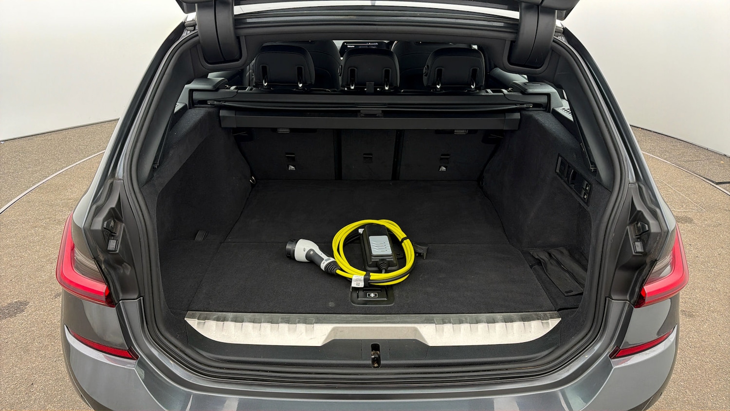 Used BMW 3 Series 2022 for sale - 77877215: Photo 16