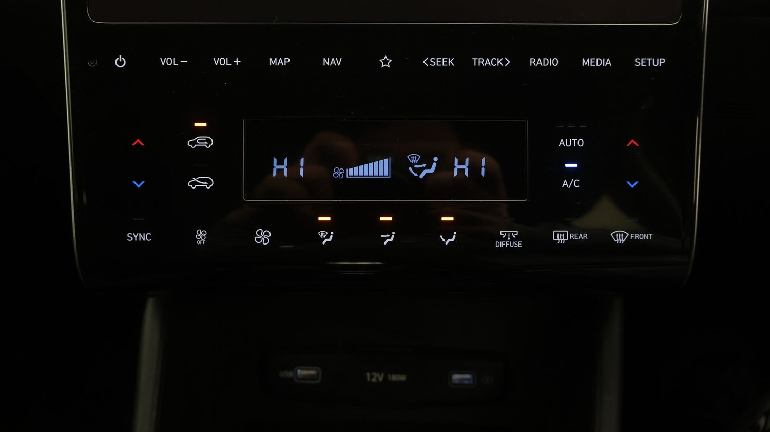 Used Hyundai TUCSON 2023 for sale - 77616943: Photo 12