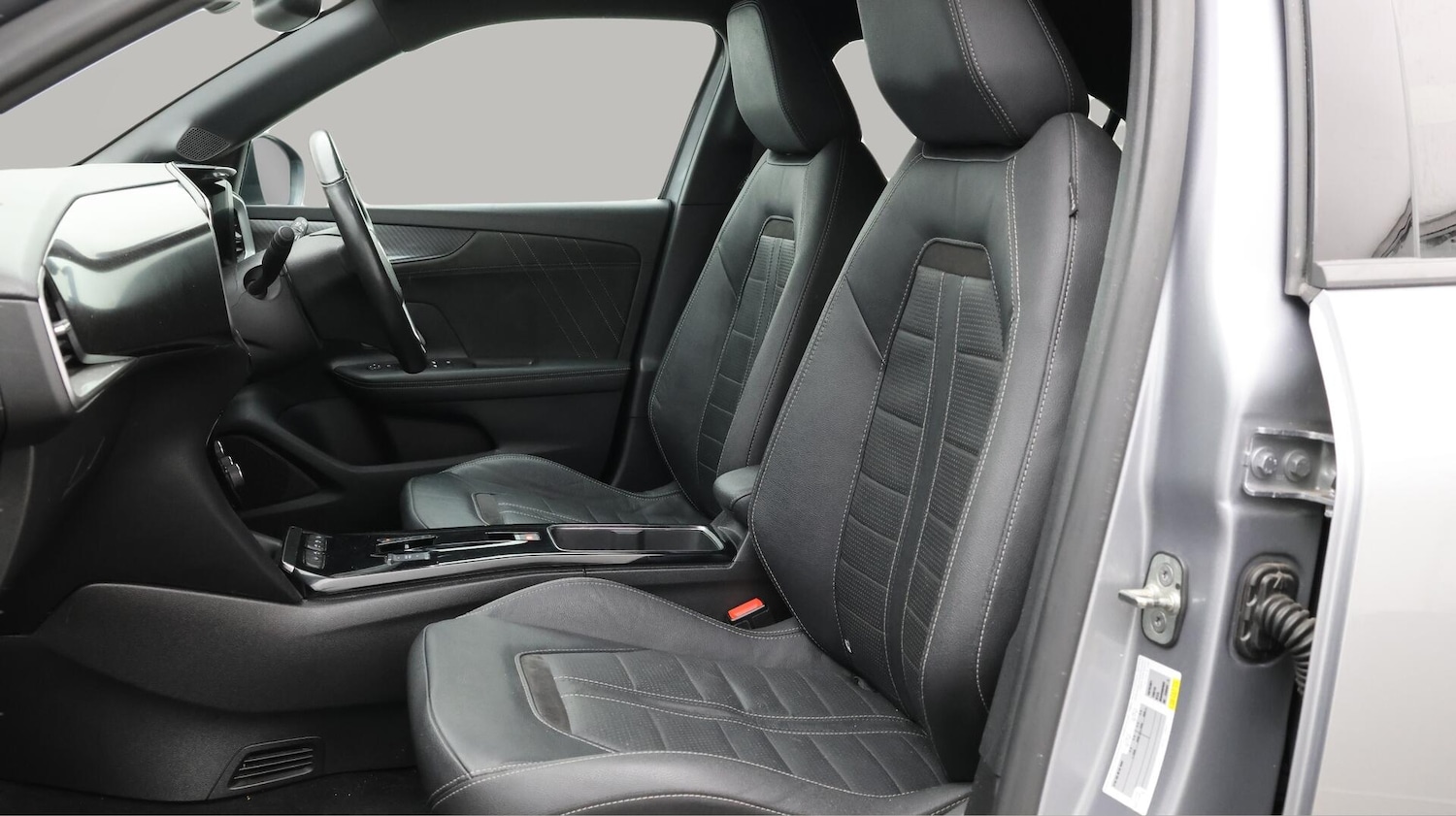 Used Vauxhall Mokka Electric 2022 for sale - 76634263: Photo 15