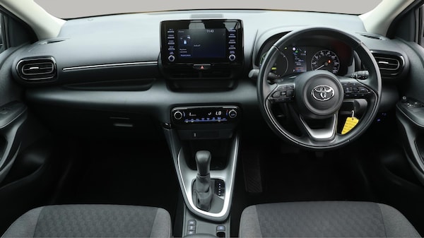 Used Toyota Yaris 2021 for sale - 76151598: Photo 13