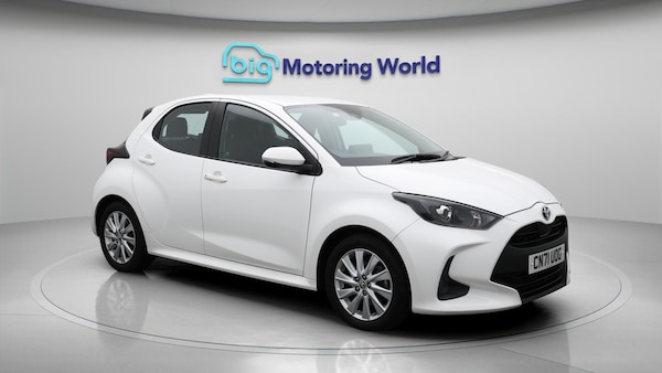 Used Toyota Yaris 2021 for sale - 76151598: Photo 1