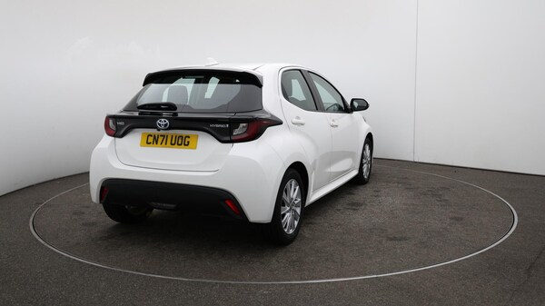 Used Toyota Yaris 2021 for sale - 76151598: Photo 40