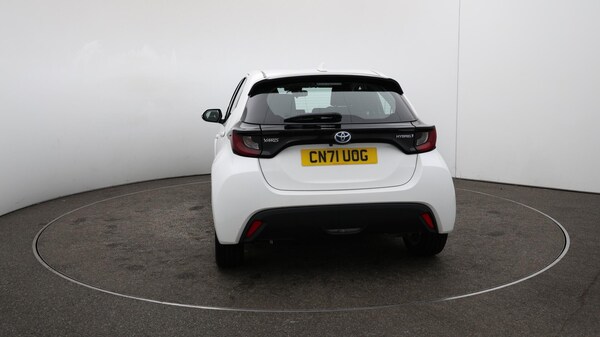 Used Toyota Yaris 2021 for sale - 76151598: Photo 44