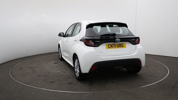 Used Toyota Yaris 2021 for sale - 76151598: Photo 45