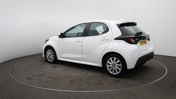 Used Toyota Yaris 2021 for sale - 76151598: Photo 48