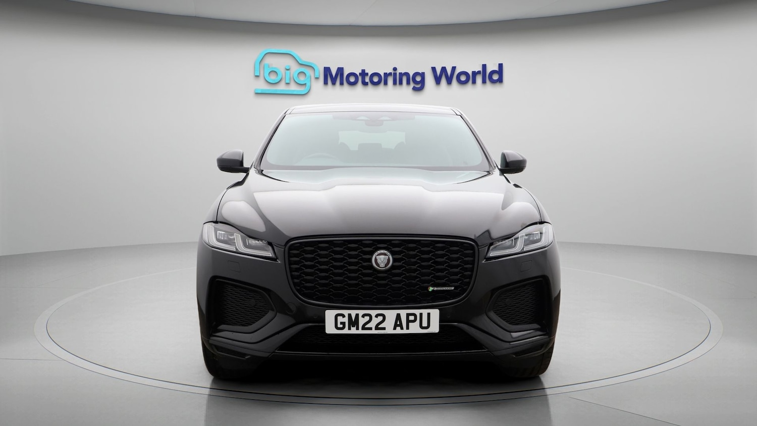 Used Jaguar F-Pace 2022 for sale - 77236135: Photo 2