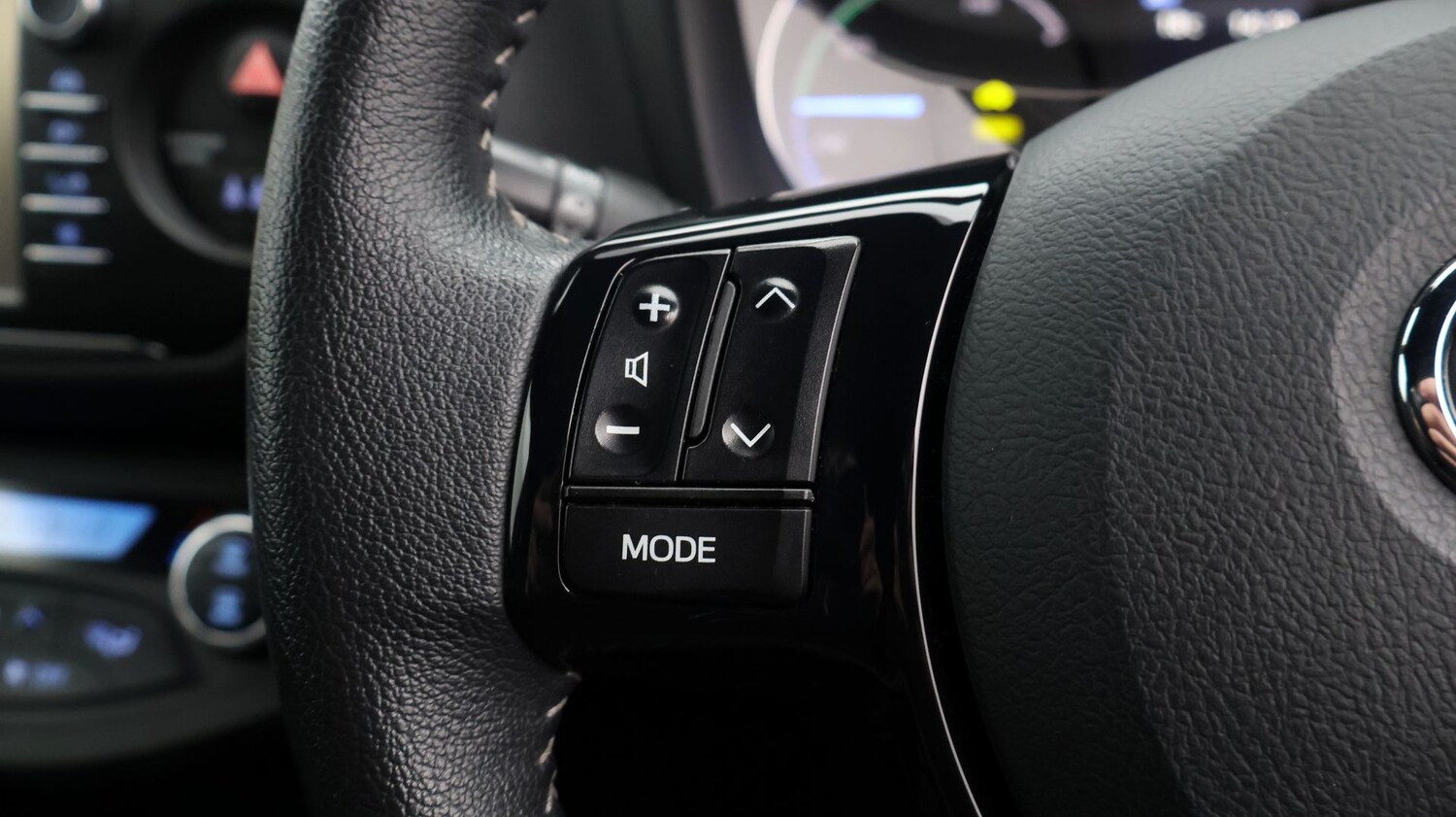 Used Toyota Yaris for sale - 77199267: Photo 24