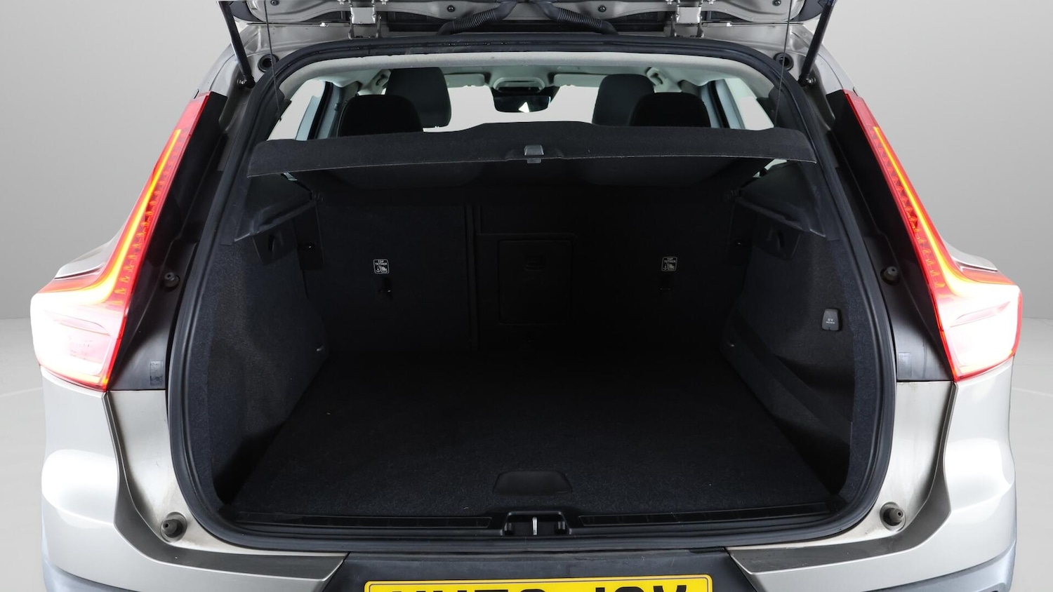 Used Volvo XC40 2020 for sale - 76666614: Photo 17