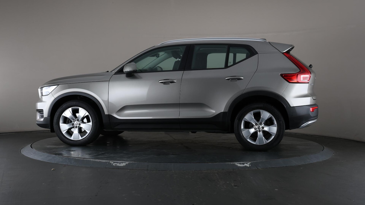 Used Volvo XC40 2020 for sale - 76666614: Photo 35