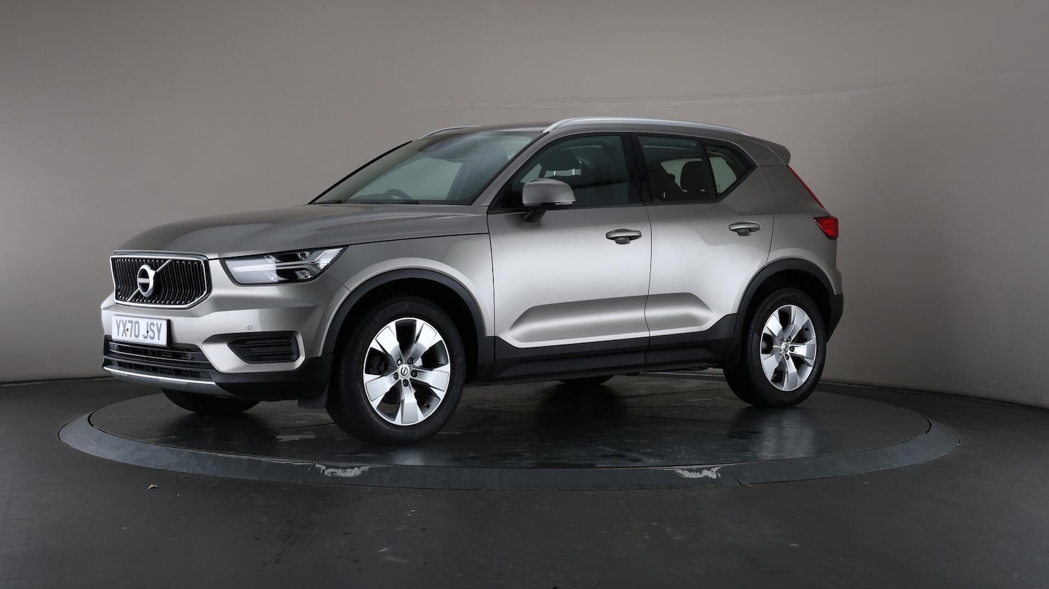 Used Volvo XC40 2020 for sale - 76666614: Photo 41