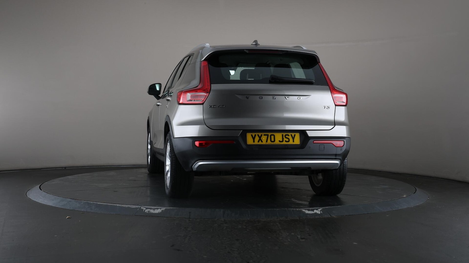 Used Volvo XC40 2020 for sale - 76666614: Photo 45