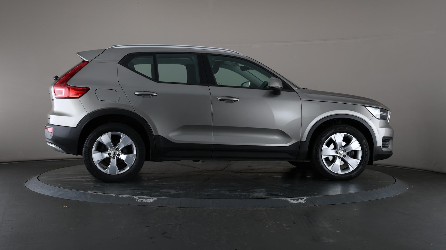 Used Volvo XC40 2020 for sale - 76666614: Photo 60