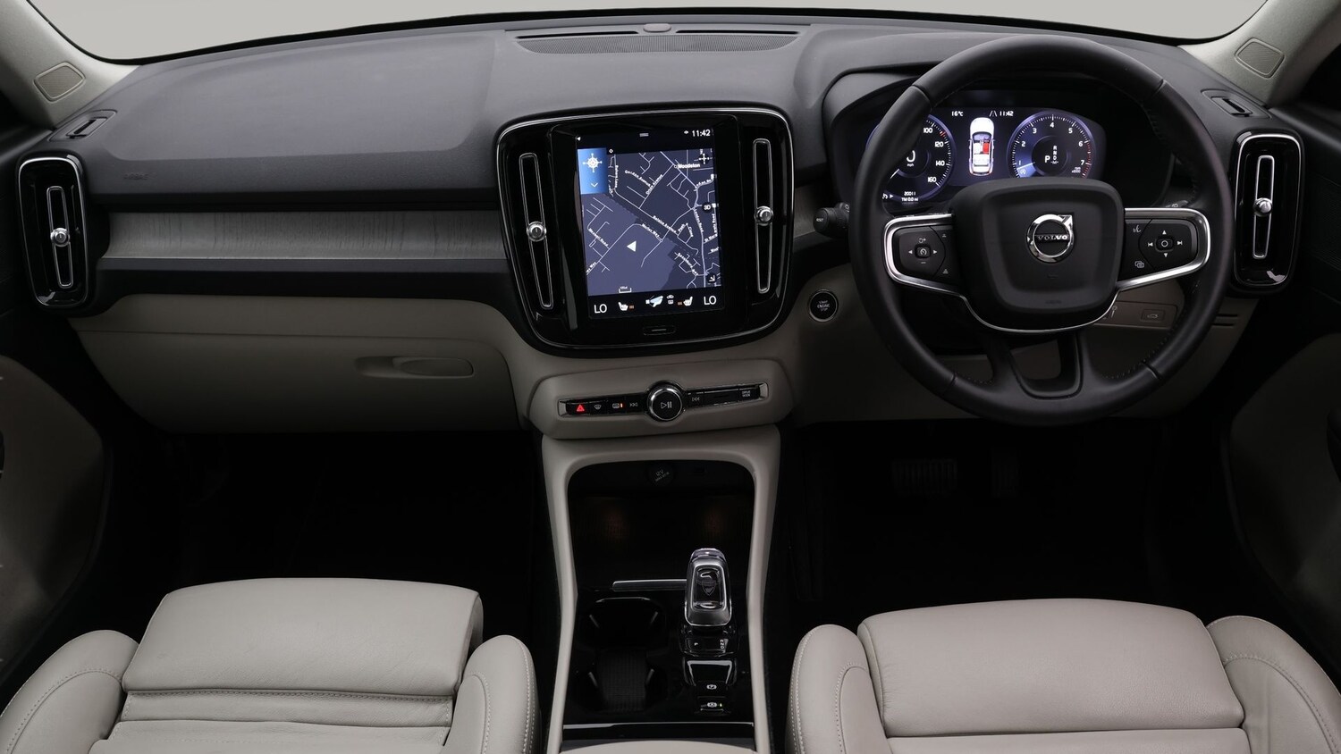 Used Volvo XC40 for sale - 77602084: Photo 13