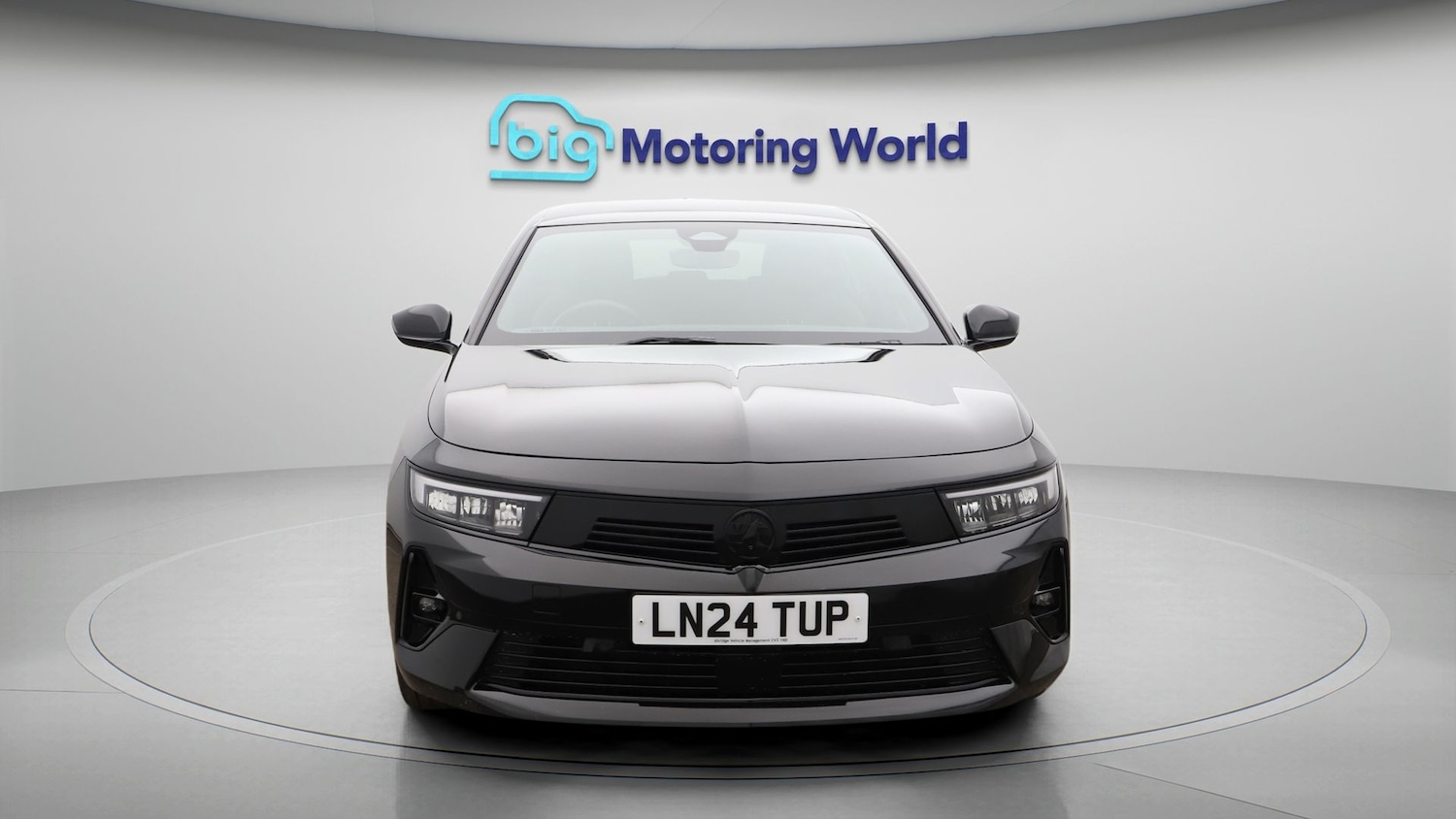 Used Vauxhall Astra 2024 for sale - 77628934: Photo 2