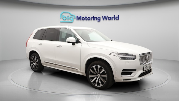 Used Volvo XC90 2020 for sale - 76259178: Photo 2