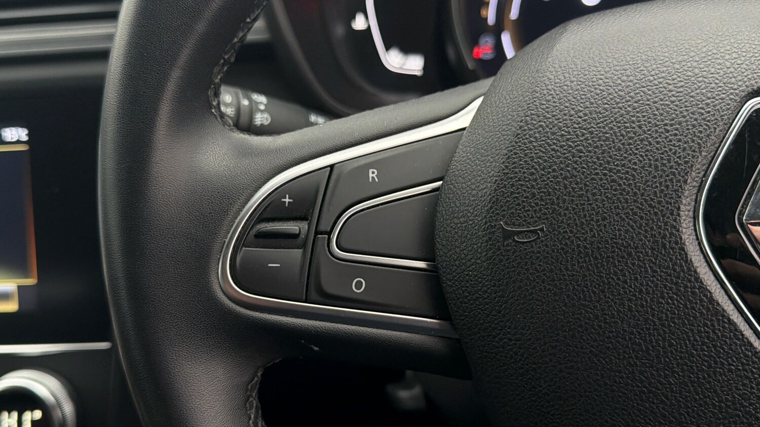 Used Renault Kadjar 2019 for sale - 77833346: Photo 23