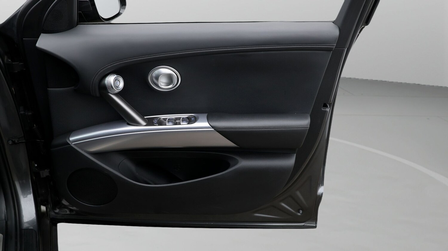 Used Genesis GV60 for sale - 77502487: Photo 15