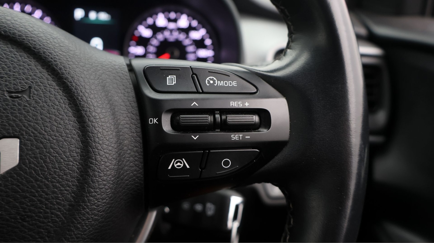 Used Kia Stonic 2022 for sale - 77182204: Photo 21