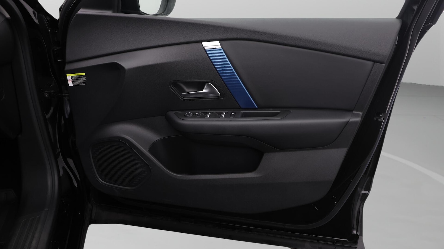 Used Citroen C4 2022 for sale - 76485890: Photo 16