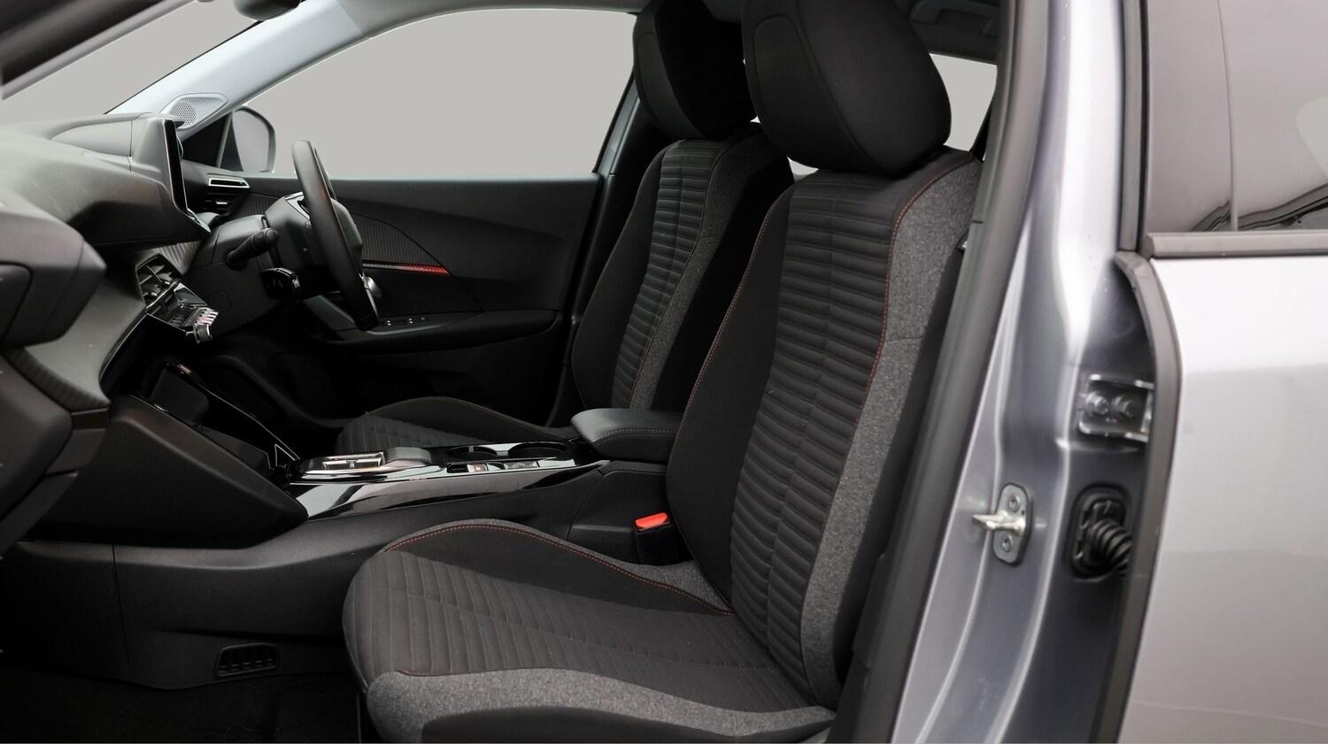 Used Peugeot 2008 2022 for sale - 77745294: Photo 14