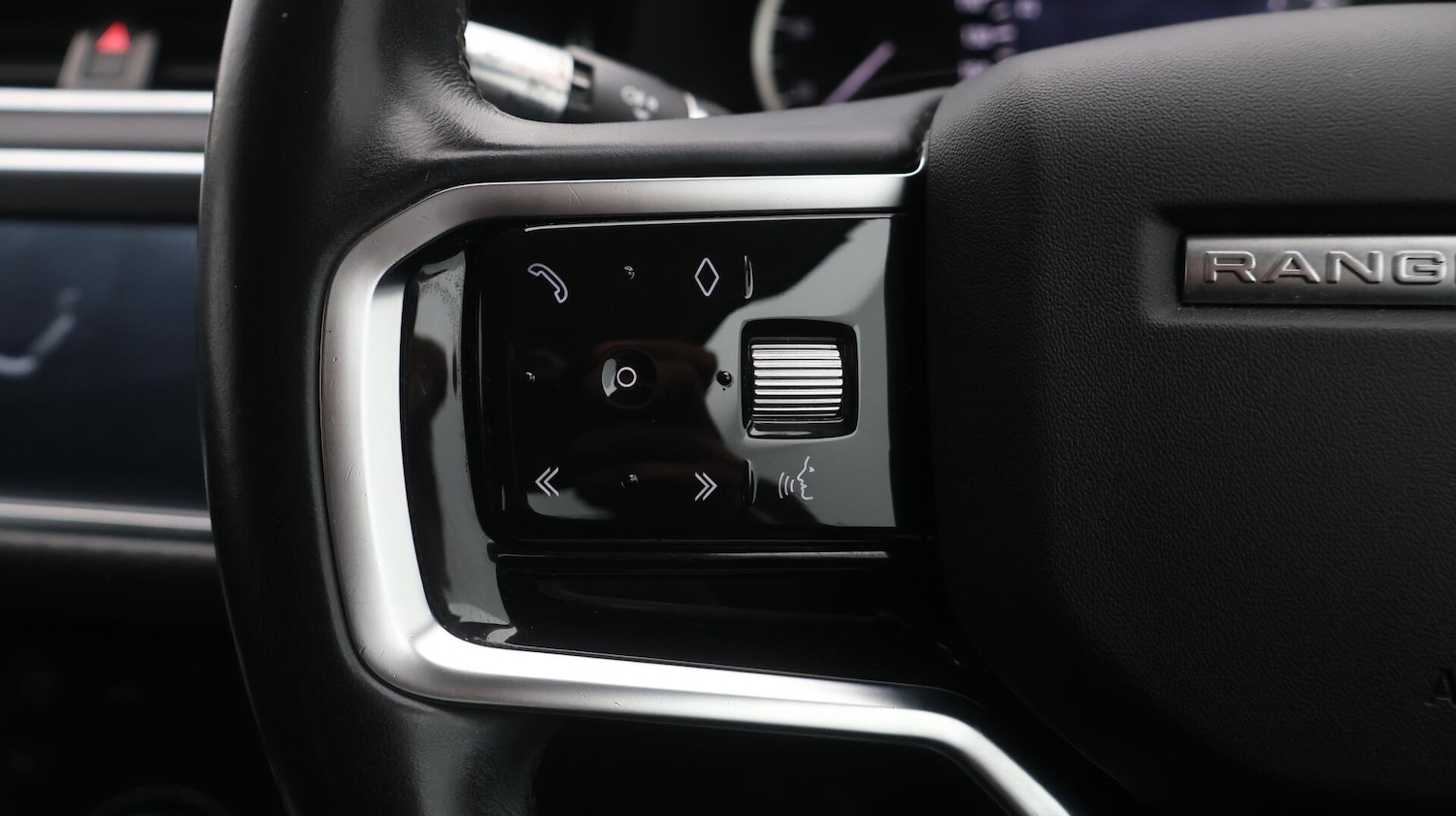 Used Land Rover Range Rover Evoque 2021 for sale - 76388873: Photo 24