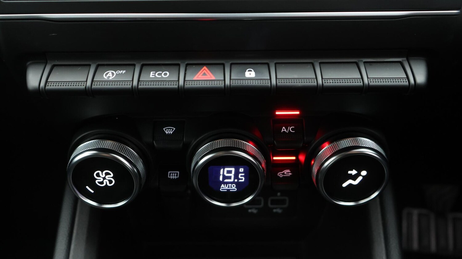 Used Renault Clio 2021 for sale - 76498760: Photo 13