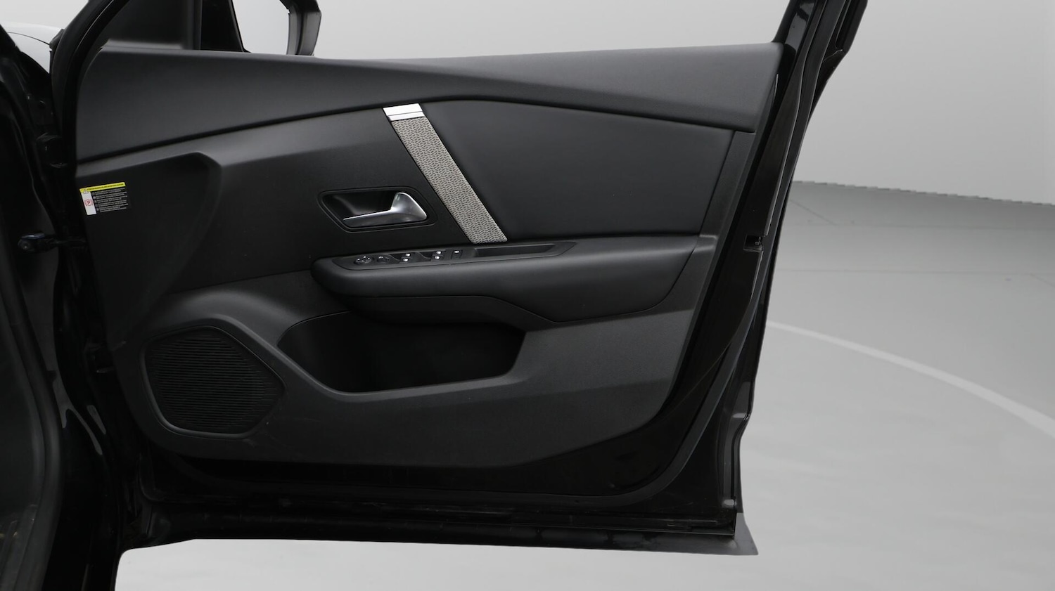 Used Citroen C4 2024 for sale - 76608096: Photo 16