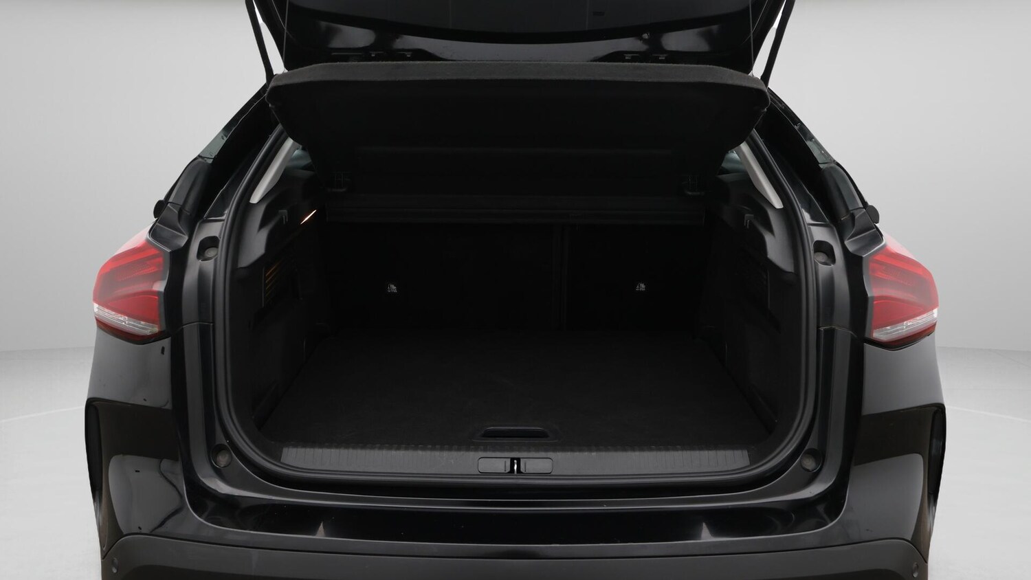 Used Citroen C4 2024 for sale - 76608096: Photo 18