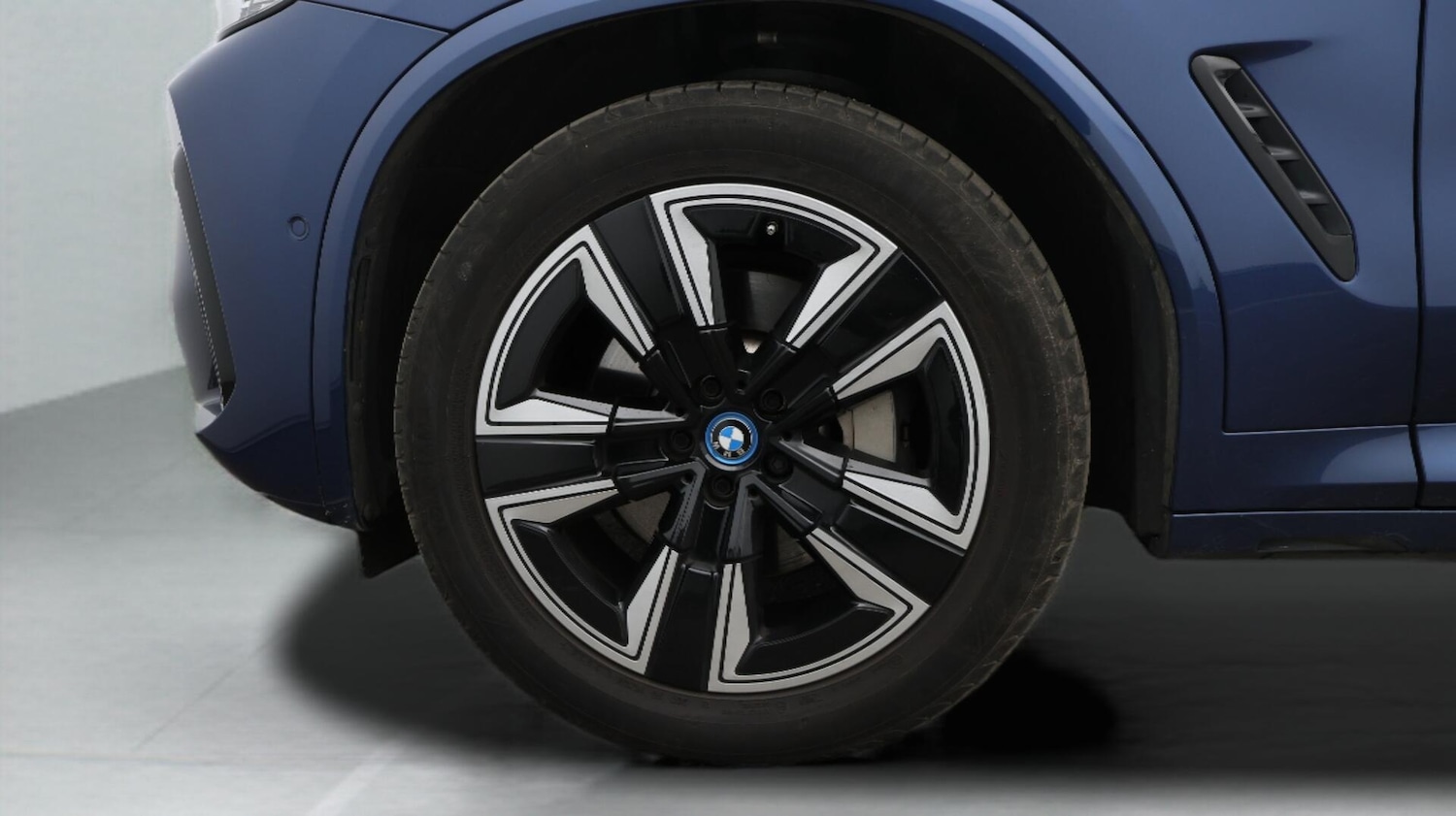 Used BMW iX3 2022 for sale - 76689209: Photo 19