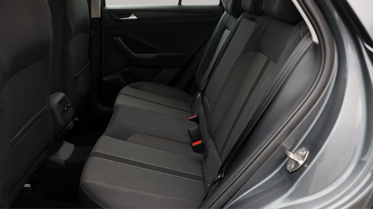 Used Volkswagen T-Roc 2023 for sale - 77274726: Photo 16