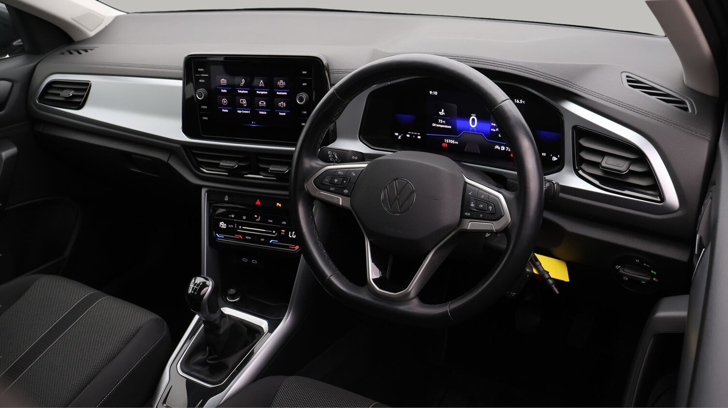 Used Volkswagen T-Roc 2023 for sale - 77274726: Photo 9