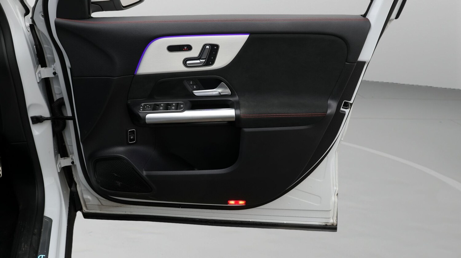 Used Mercedes-Benz EQA 2023 for sale - 77136256: Photo 15