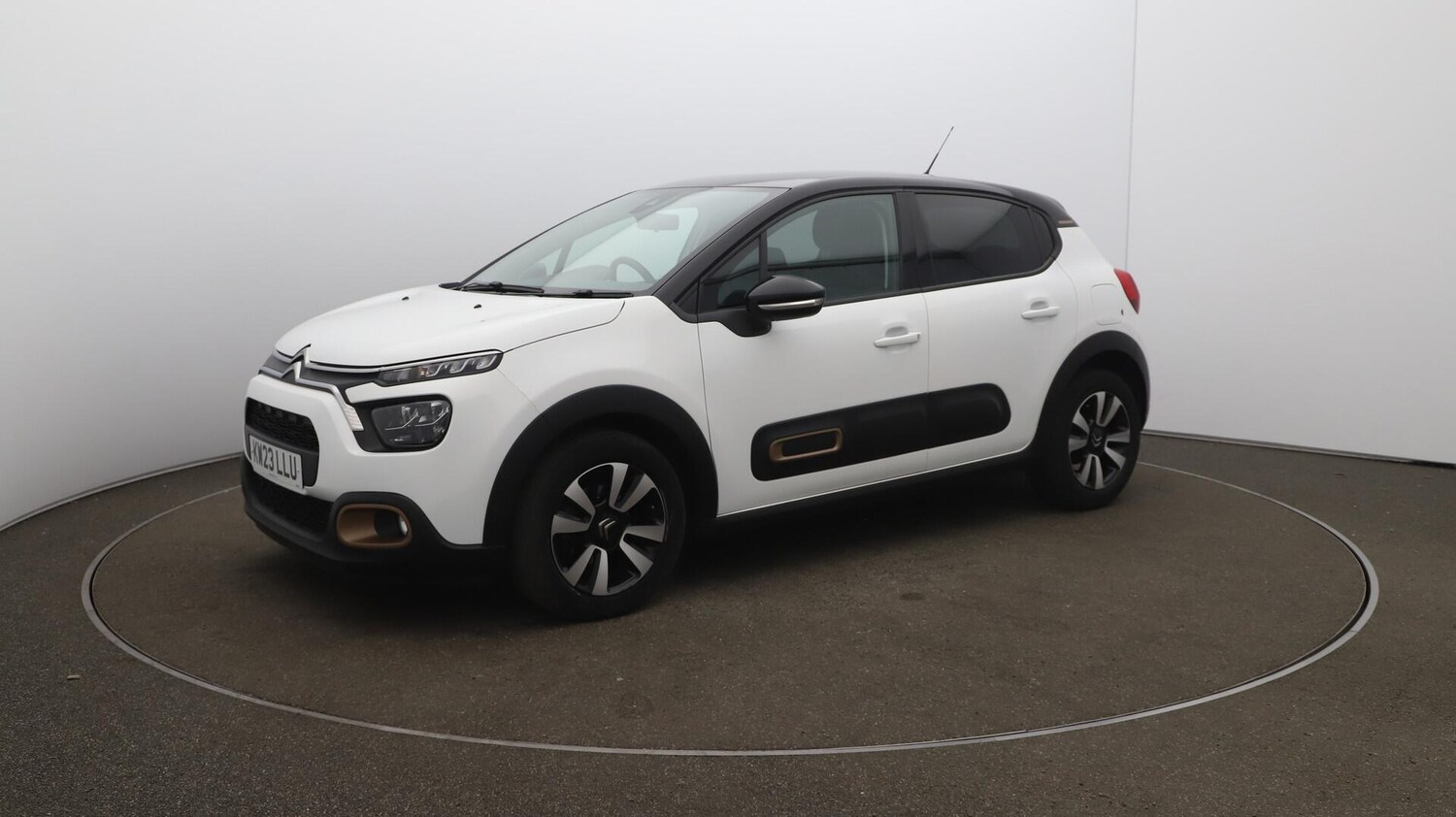 Vehicle 67