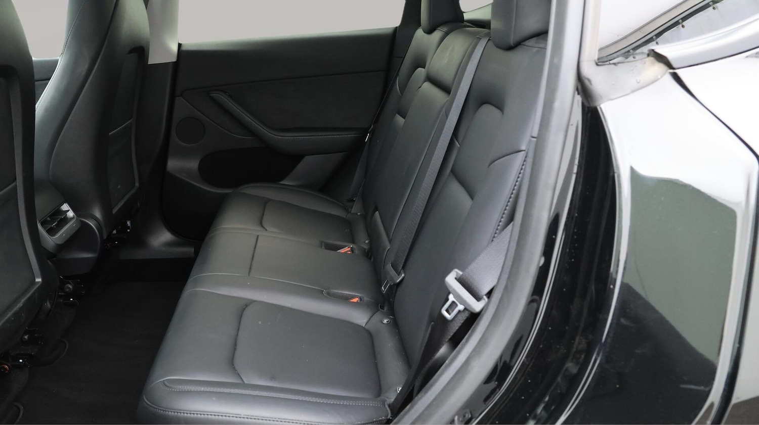 Used Tesla Model Y 2023 for sale - 76108603: Photo 17