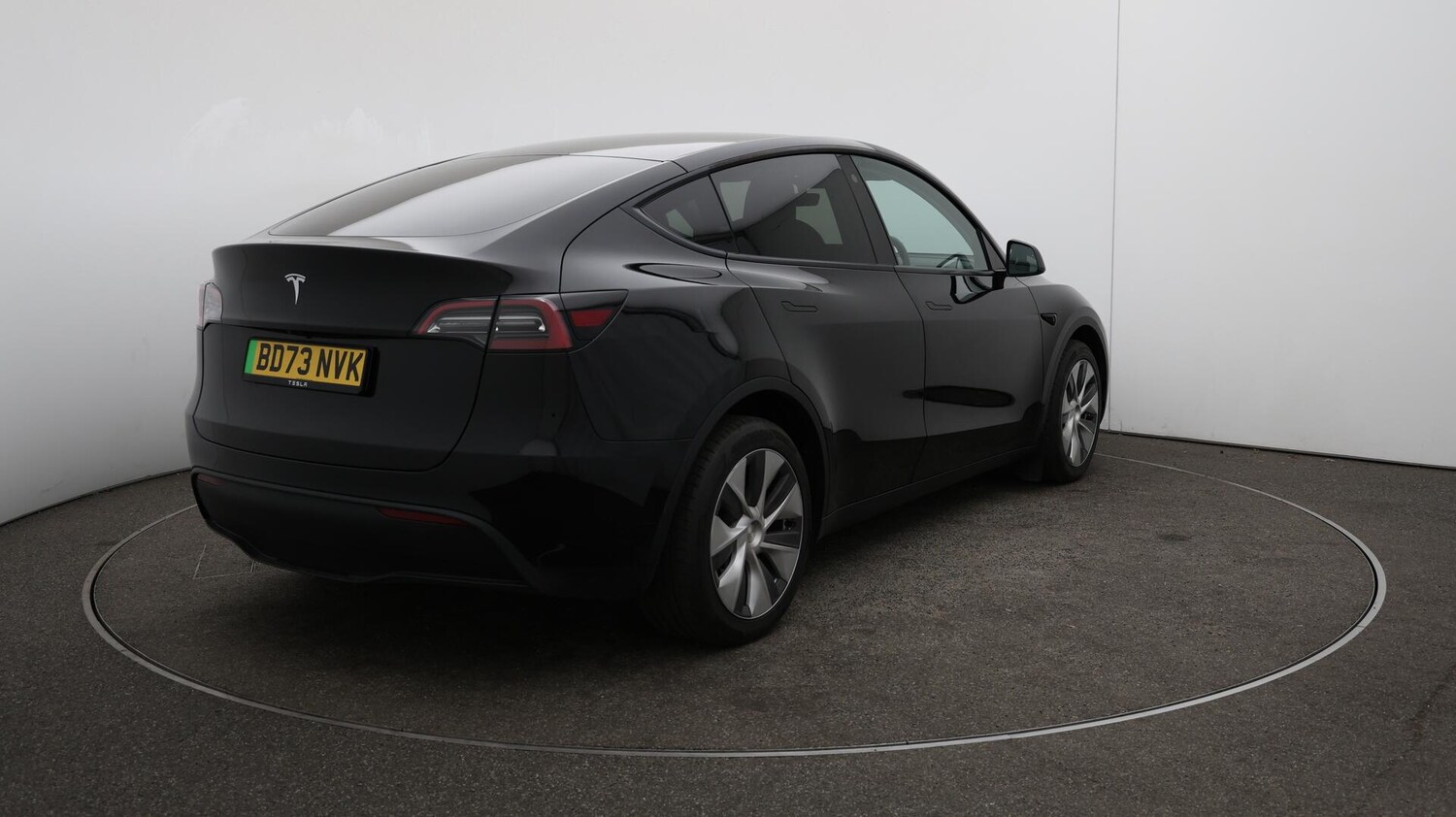 Used Tesla Model Y 2023 for sale - 76108603: Photo 54