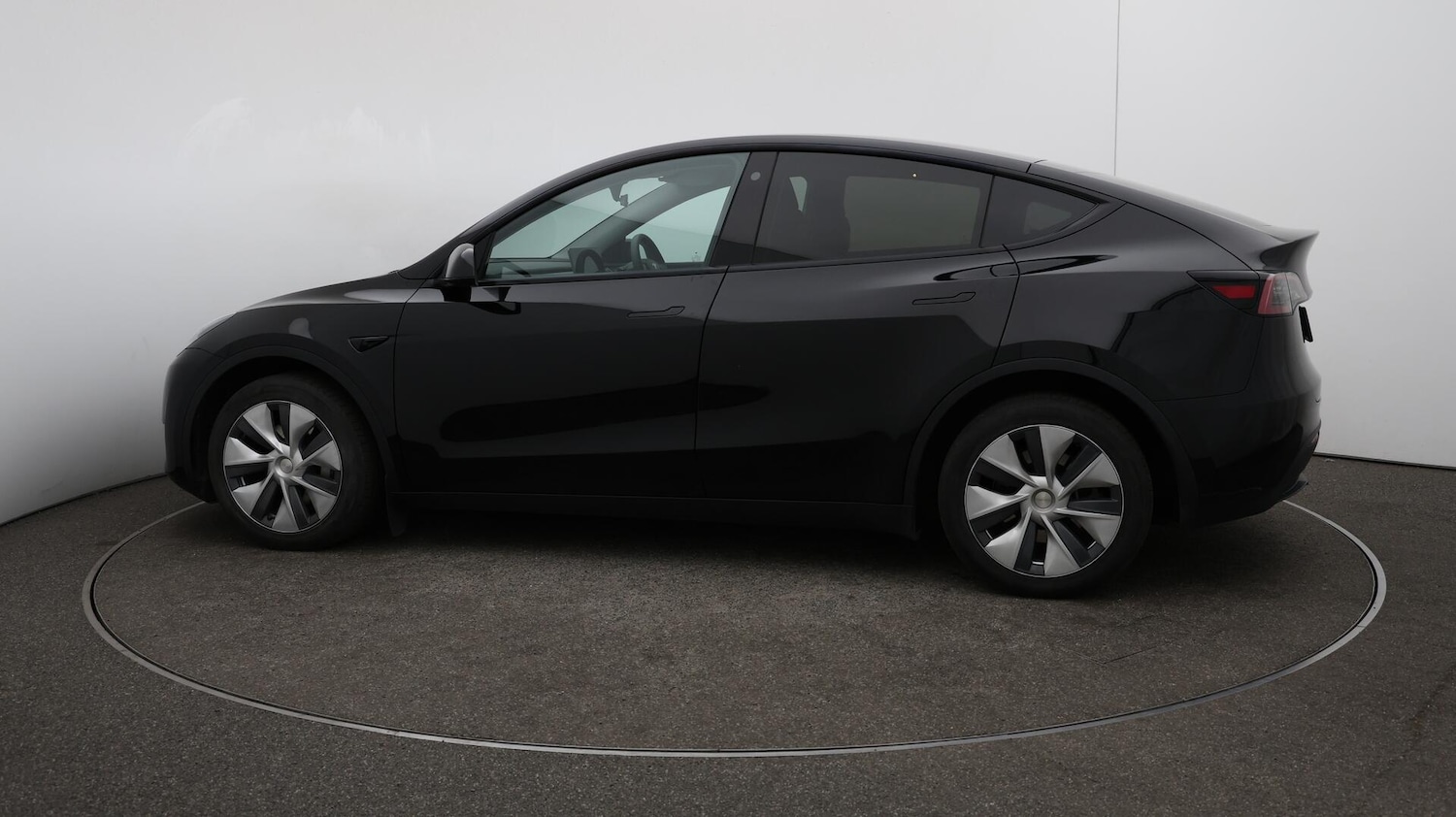 Used Tesla Model Y 2023 for sale - 76108603: Photo 58