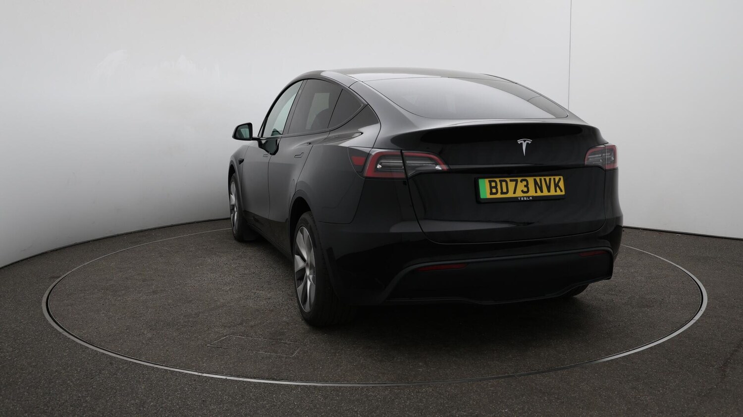 Used Tesla Model Y 2023 for sale - 76108603: Photo 60