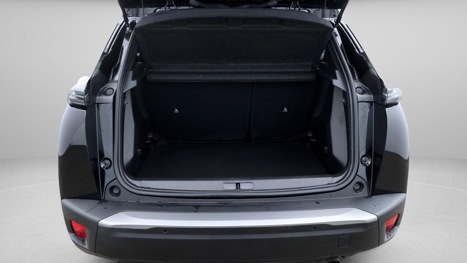 Used Peugeot 2008 for sale - 77873131: Photo 17